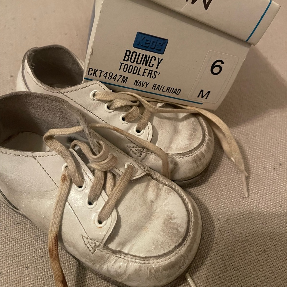 Vintage Stride Rite White Leather Infant Baby Walking Shoes
